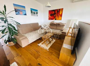 Trosoban stan, Šibenik, Baldekin, prodaja, 260000 €, 71 m2