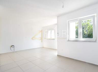 Trosoban stan, Kastav, Rubeši, prodaja, 230000 €, 55 m2