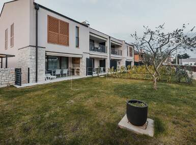 Kuca, Novigrad, prodaja, 460000 €, 123 m2