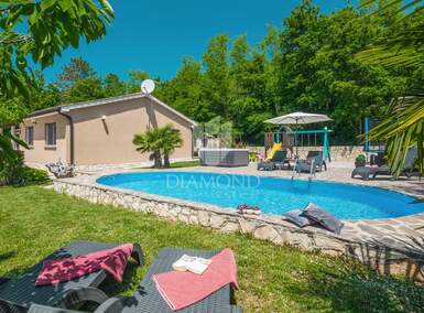 Kuca, Labin, prodaja, 415000 €, 160 m2