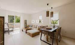 Trosoban stan, Mali Lošinj, Nerezine, prodaja, 385000 €, 82 m2