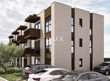 Trosoban stan, Vodice, prodaja, 215000 €, 82 m2