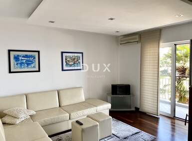 Trosoban stan, Opatija, Zora, prodaja, 291000 €, 71 m2