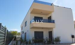 Trosoban stan, Vodice, prodaja, 329000 €, 99 m2