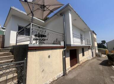 Kuca, Crikvenica, prodaja, 370000 €, 185 m2