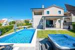 Kuca, Poreč, prodaja, 1100000 €, 320 m2