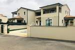 Kuca, Poreč, prodaja, 1100000 €, 320 m2