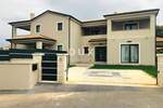 Kuca, Poreč, prodaja, 1100000 €, 320 m2