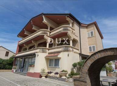 Kuca, Vodice, prodaja, 1550000 €, 570 m2