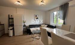 Trosoban stan, Opatija, Opatija - Centar, prodaja, 439000 €, 53 m2