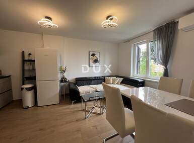Trosoban stan, Opatija, Opatija - Centar, prodaja, 439000 €, 53 m2