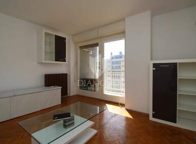 Trosoban stan, Rijeka, Krimeja, prodaja, 185000 €, 81 m2