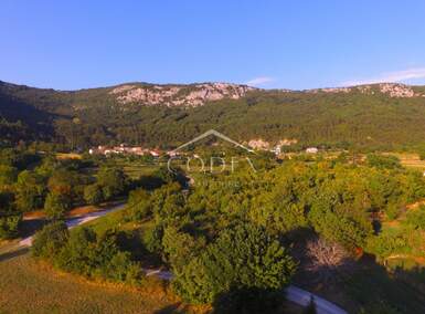 Zemljiste, Buzet, Roč, prodaja, 36000 €, 569 m2
