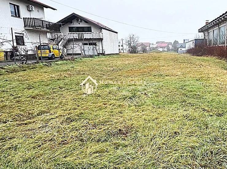 Zagreb,Sesvete-Popovec građevinsko zemljište 3000m2 s infrastrukturom