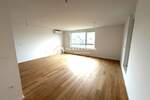 Sesvete,Kraljevečki Novaki,4-soban stan na 1.katu 110m2+parking+vrt