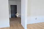 Sesvete,Kraljevečki Novaki,4-soban stan na 1.katu 110m2+parking+vrt
