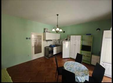 Dvosoban stan, Crikvenica, prodaja, 205000 €, 36 m2