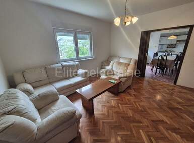 Kuca, Jelenje, Dražice, prodaja, 350000 €, 200 m2