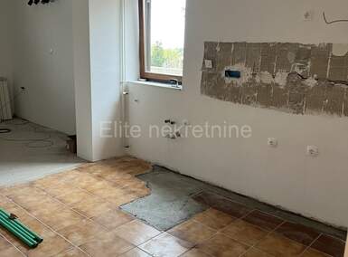 Dvosoban stan, Opatija, Oprić, prodaja, 145000 €, 50 m2