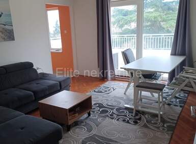Trosoban stan, Rijeka, Istok, najam, 1300 €, 66 m2