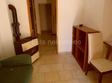 Jednosoban stan, Rijeka, Istok, najam, 450 €, 38 m2