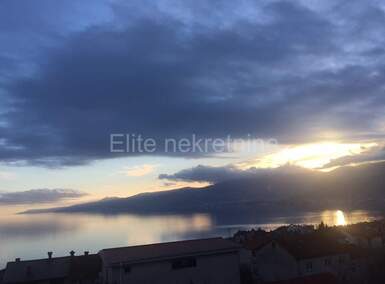 Dvosoban stan, Kastav, Rešetari, najam, 700 €, 50 m2