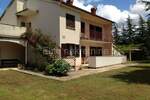 Kuca, Poreč, prodaja, 392000 €, 290 m2
