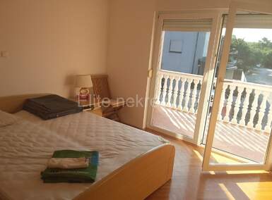 Trosoban stan, Crikvenica, Selce, prodaja, 279000 €, 72 m2