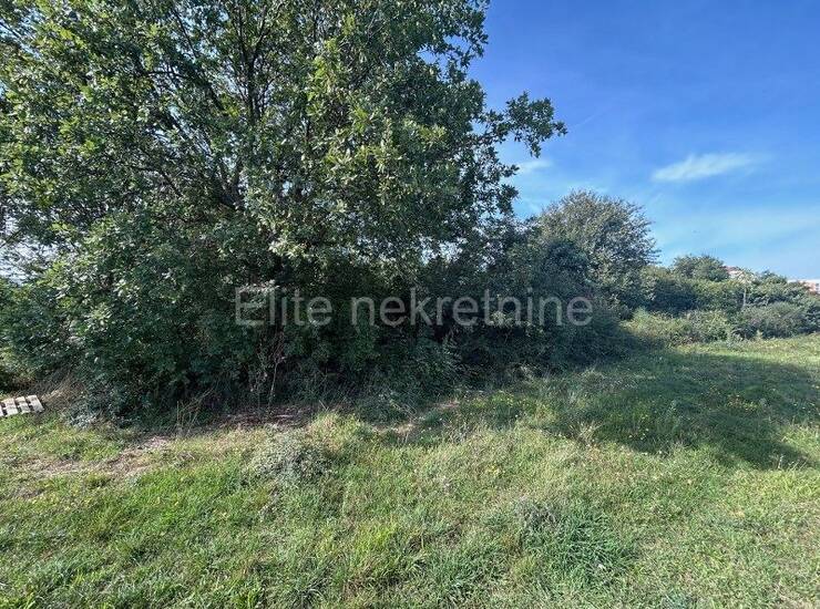 Istra, Medulin - prodaja atraktivnog građevinskog zemljišta od 2896m2