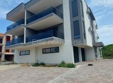 Trosoban stan, Medulin, prodaja, 260000 €, 56 m2