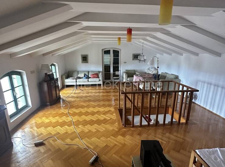 Matulji, Rukavac - prodaja kuće sa okućnicom, balkon, terasa!