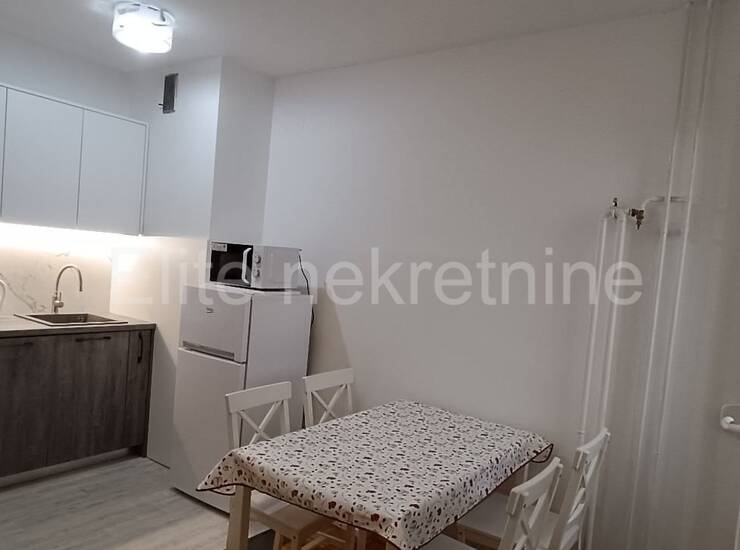 Rijeka - Iznajmljuje se stan na Turniću, s prekrasnim pogledom na more!