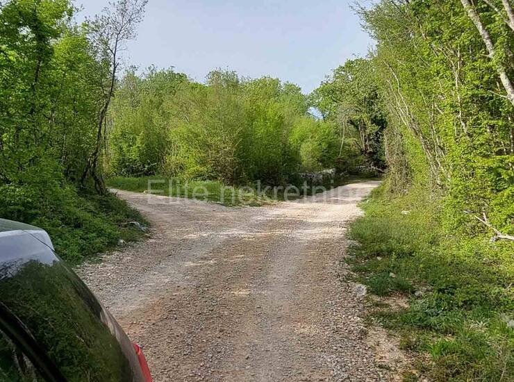 NA PRODAJU: Poljoprivredno zemljište 1.255 m² – Milohnići, otok Krk — fotografija 8