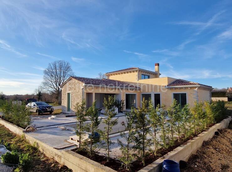 Istra, Poreč okolica - Prodaja novoizgrađene vile s bazenom