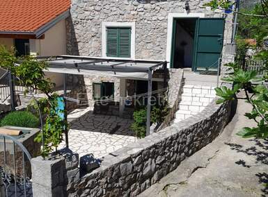 Kuca, Novi Vinodolski, Klenovica, prodaja, 226000 €, 77 m2