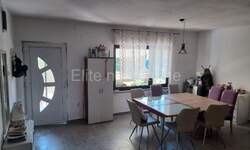 Trosoban stan, Rijeka, Sjever, prodaja, 250000 €, 95 m2