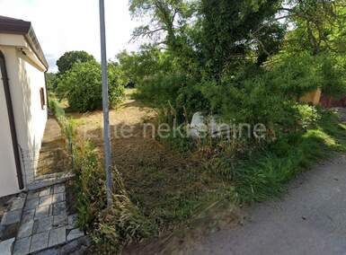 Zemljiste, Brtonigla, prodaja, 257000 €, 2110 m2