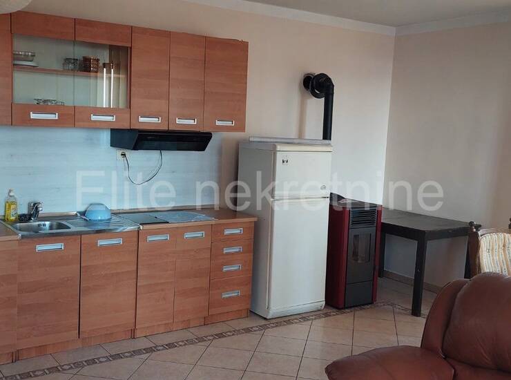 Rijeka, Banderovo - prodaja dvoetažnog stana od 80m2!