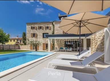 Kuca, Brtonigla, prodaja, 1200000 €, 312 m2