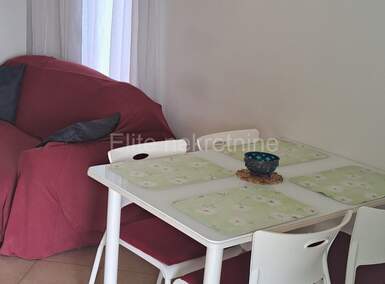 Trosoban stan, Kastav, Čikovići, najam, 1100 €, 104 m2