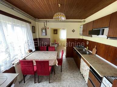 Trosoban stan, Matulji, najam, 1350 €, 70 m2