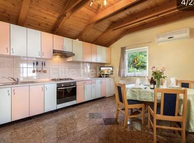 Trosoban stan, Matulji, najam, 1350 €, 70 m2
