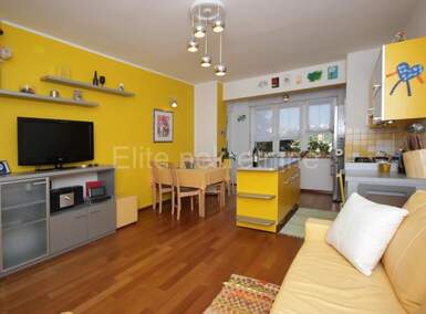 Trosoban stan, Pula, prodaja, 259500 €, 62 m2