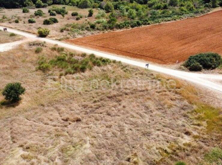 Istra,Volme - Prodaja zemljišta u T1-T2 Zoni udaljenog 600 m do mora ! — fotografija 13