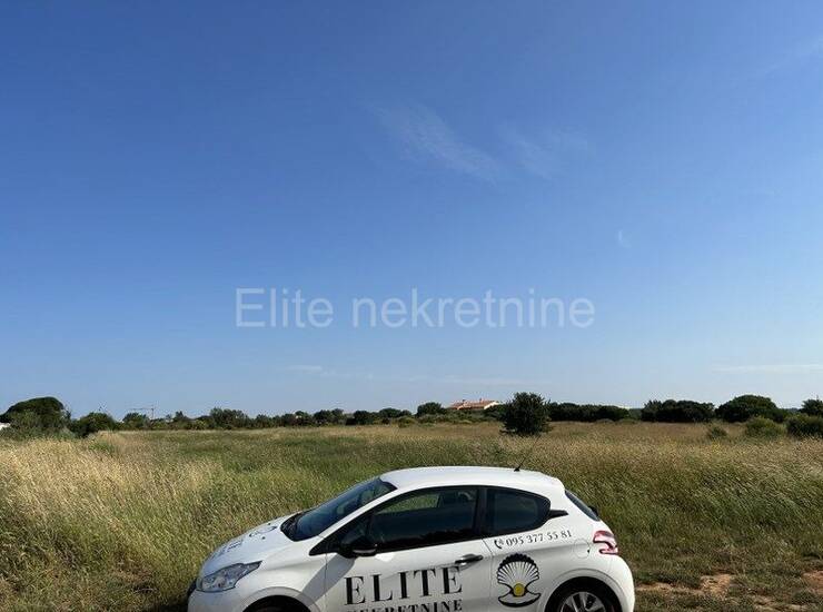 Istra,Volme - Prodaja zemljišta u T1-T2 Zoni udaljenog 600 m do mora ! — fotografija 18