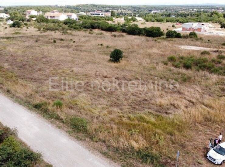 Istra,Volme - Prodaja zemljišta u T1-T2 Zoni udaljenog 600 m do mora ! — fotografija 20