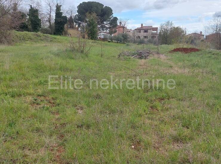 Poreč, Kaštelir -  prodaja građevinskog zemljišta, djelomičan pogled n — fotografija 11