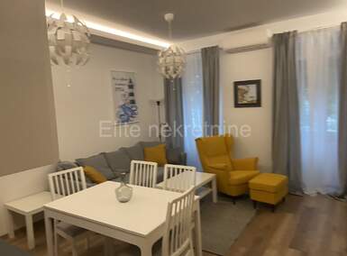 Dvosoban stan, Rijeka, Centar, najam, 600 €, 47 m2