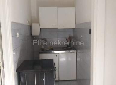 Cetvorosoban stan, Rijeka, Centar, najam, 600 €, 75 m2