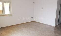 Trosoban stan, Omišalj, Njivice, prodaja, 280000 €, 80 m2